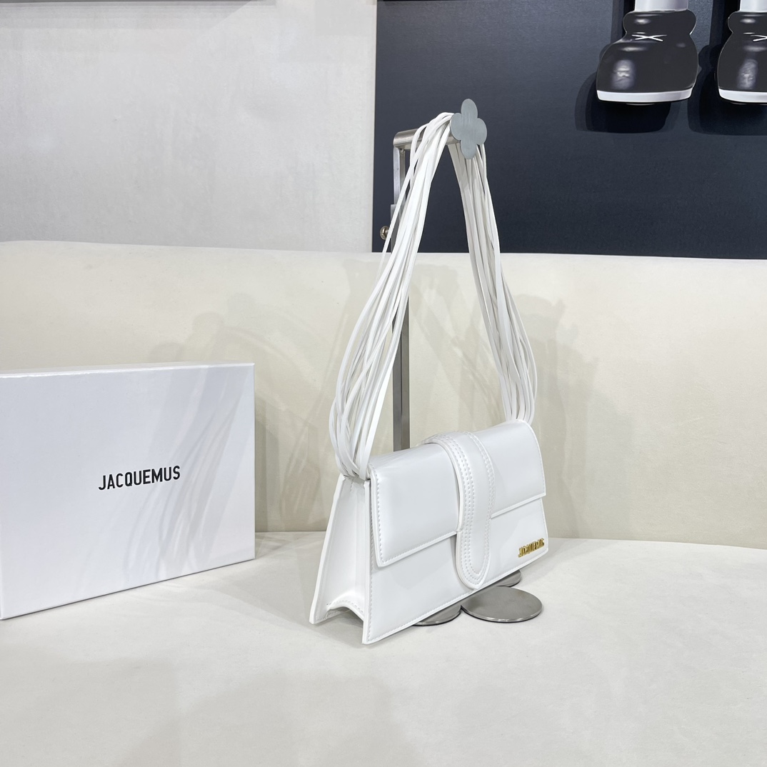 Jacquemus Satchel Bags